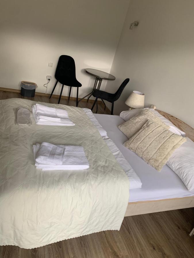 זקופאנה Pokoje Sunshine World Suites מראה חיצוני תמונה