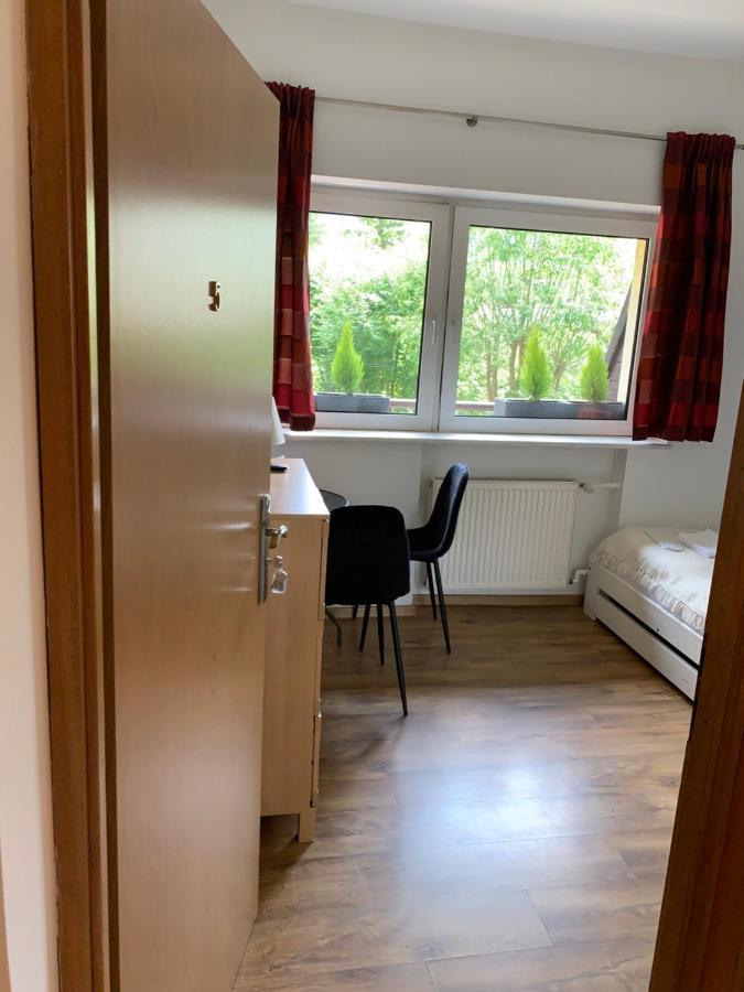 זקופאנה Pokoje Sunshine World Suites מראה חיצוני תמונה
